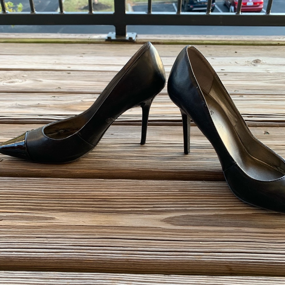 4 for $20 Guess office stilettos Heels Black - Picture 2 of 4
